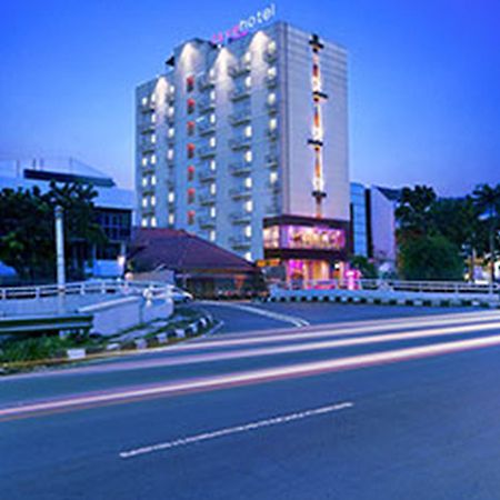 favehotel Tanah Abang - Cideng Jakarta Luaran gambar