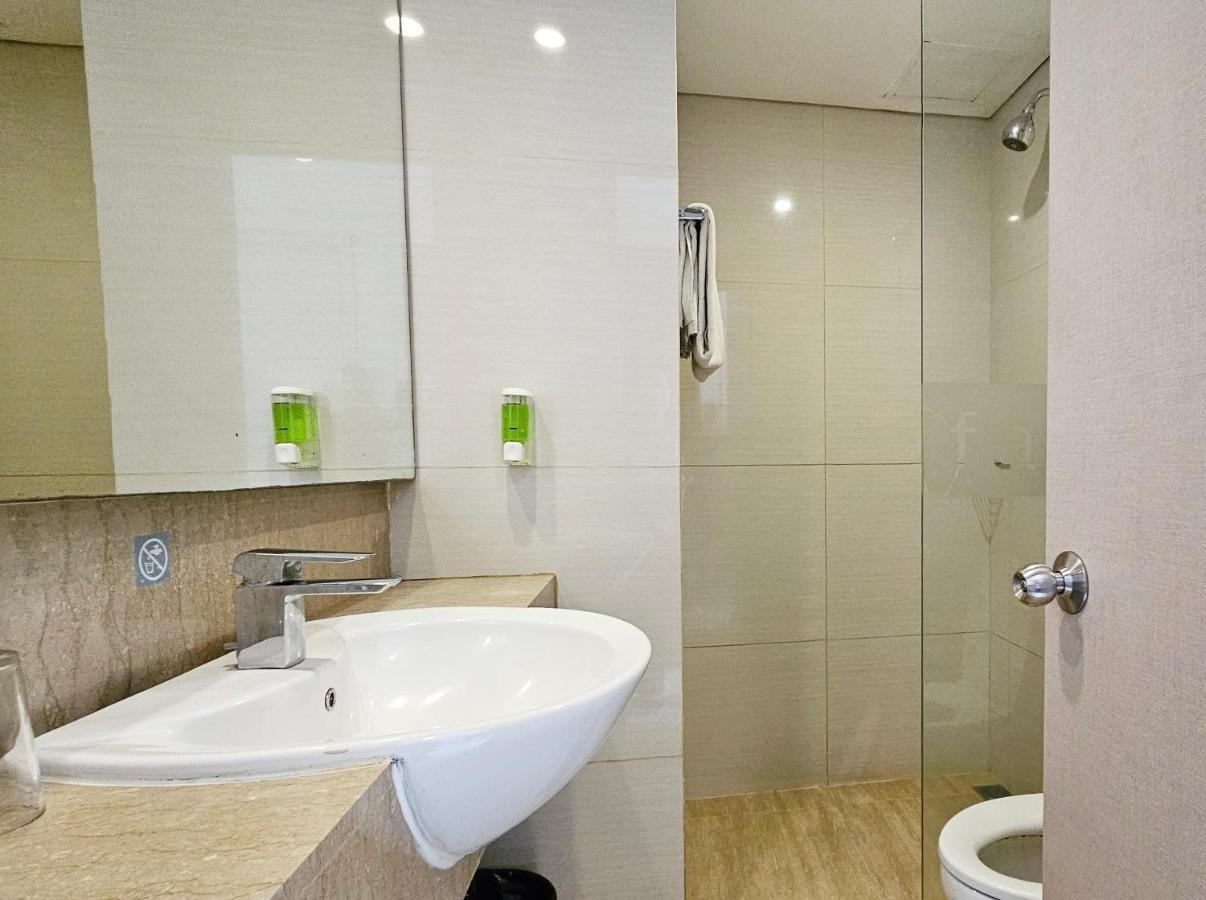 favehotel Tanah Abang - Cideng Jakarta Luaran gambar